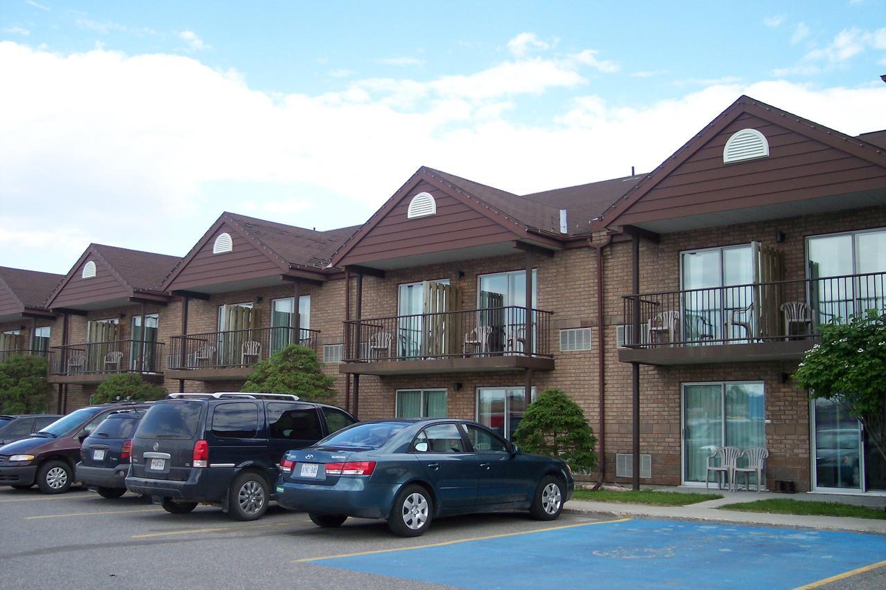 Waterfront Inn New Liskeard Exteriér fotografie